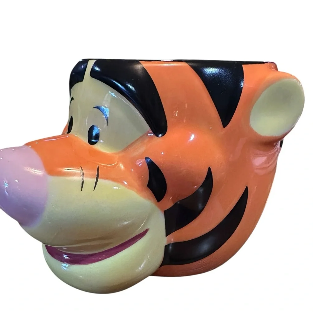 Disney Store‎ Tigger 3D Character Mug Winnie the Pooh 2014